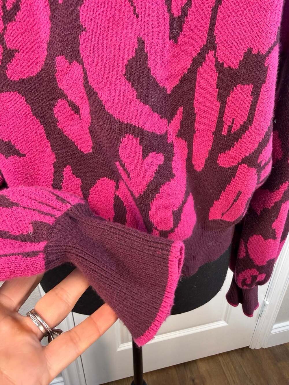 Who What Wear Leopard Print Sweater - Picture 6 of 7